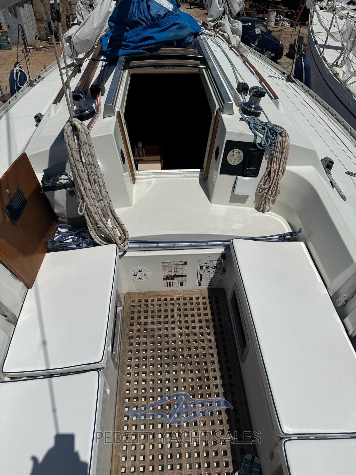 Beneteau FIRST 345 usato - foto hero 6