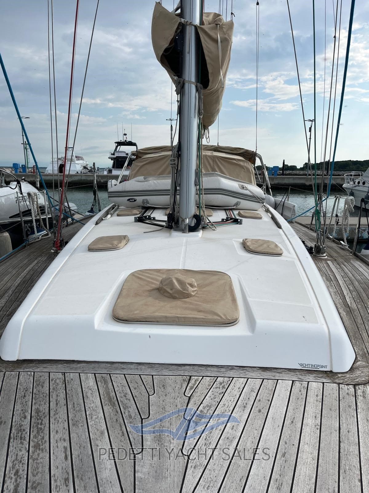 Dufour Yachts 425 Grand Large used - detail 4