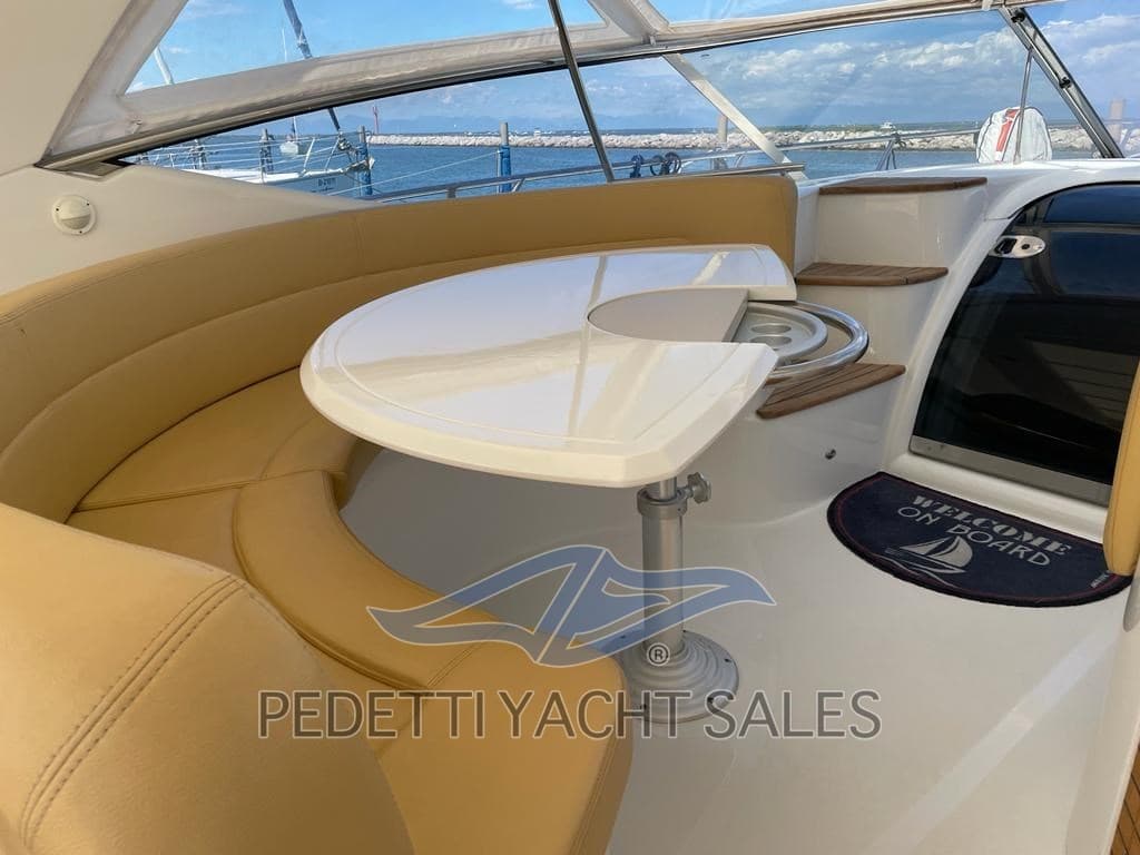 Sessa Marine C42 Hard Top used - detail 4