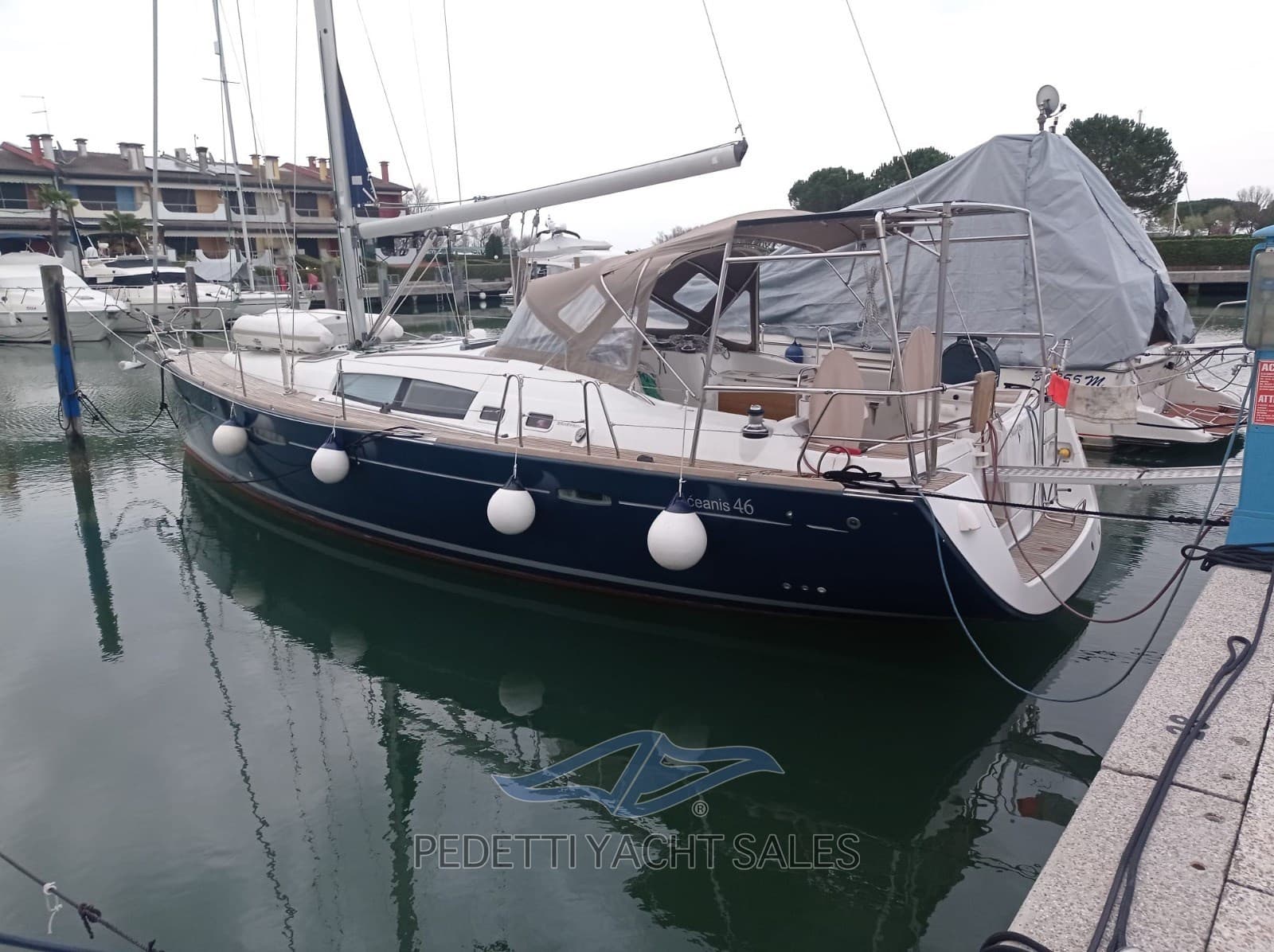 Beneteau Oceanis 46 used - detail 1