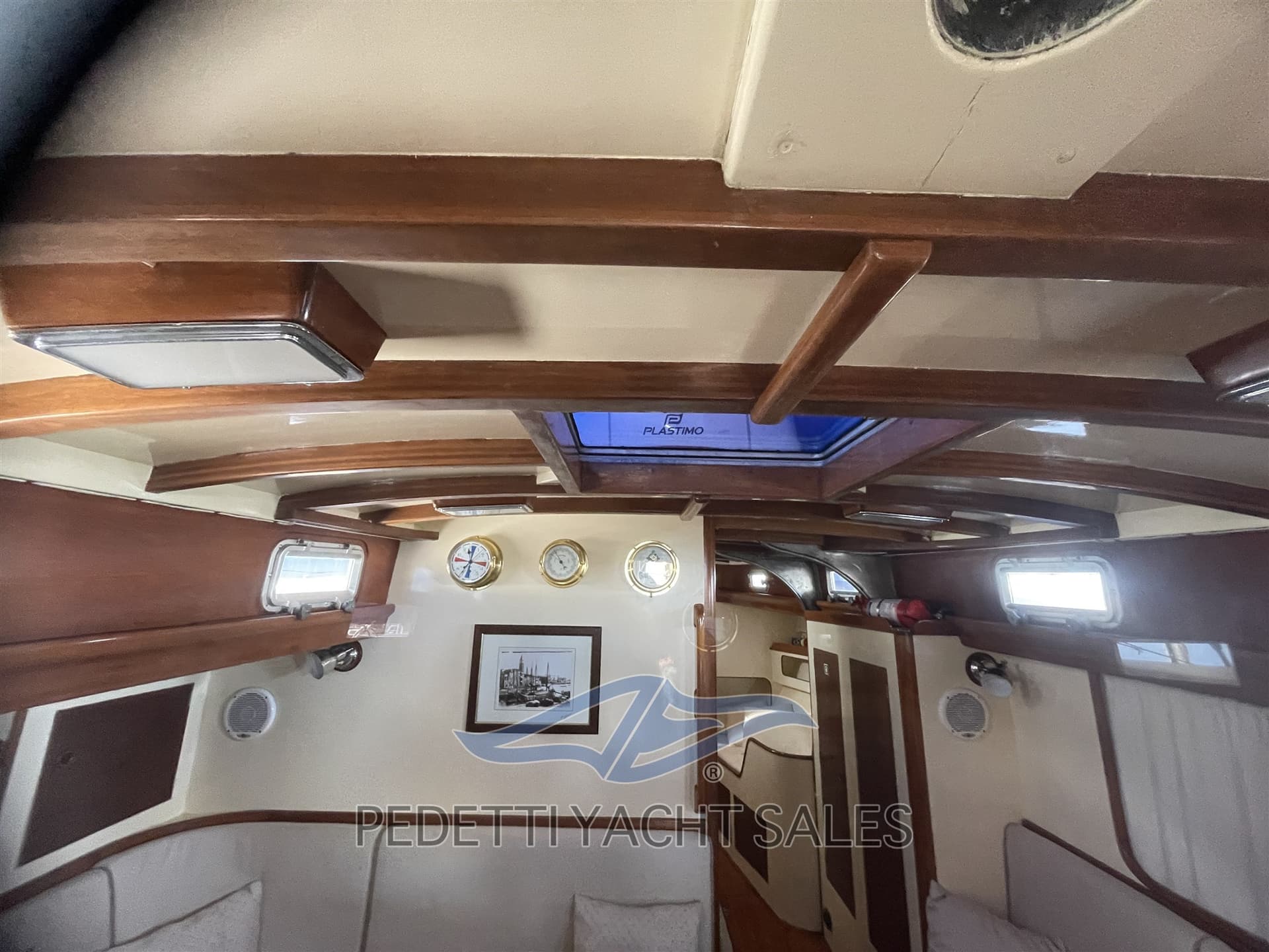 Universal Shipyard SOLENT d'occasion - image hero 8