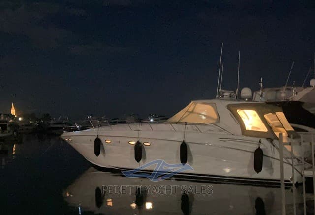 Sea Ray 510 Sundancer used - detail 3