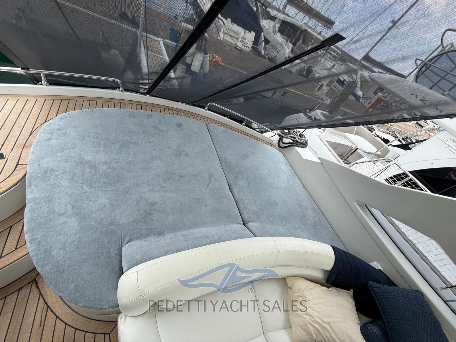 Pershing Pershing 43' used - hero image 5