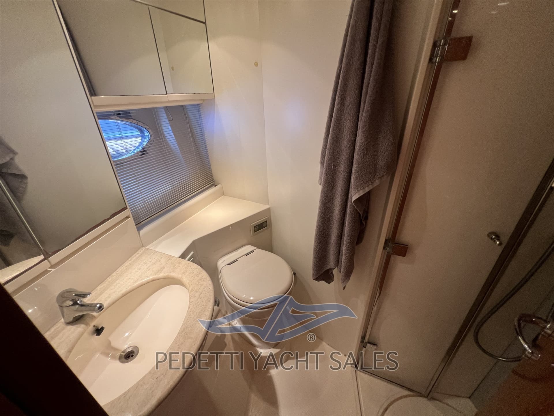 Pershing Pershing 43' used - hero image 14