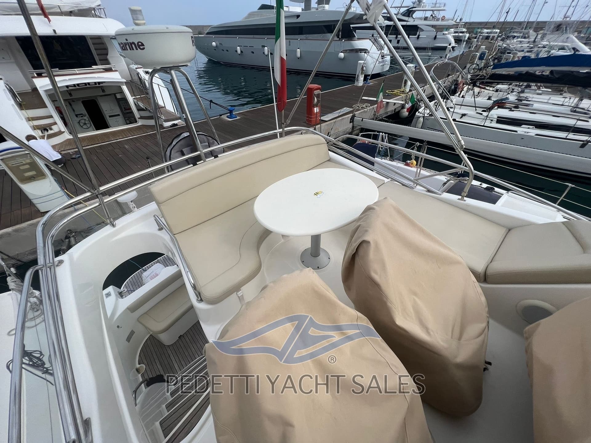 Jeanneau Prestige 32 Fly usato - foto hero 7
