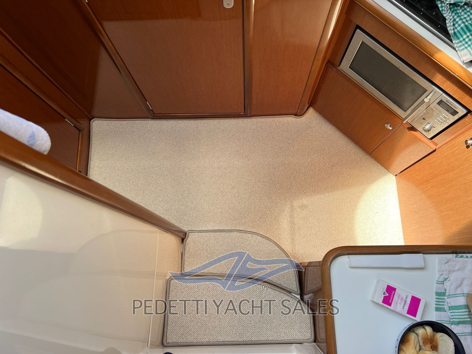 Jeanneau Prestige 32 Fly usato - foto hero 14