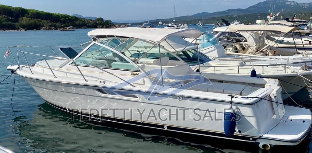 Tiara Yachts 2900 Coronet - Deck View Tiara Yachts 2900 Coronet - Deck View