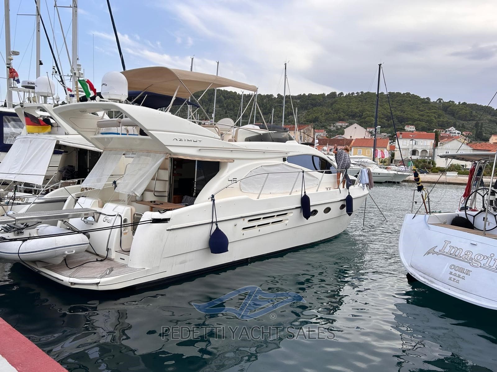 Azimut 46 Evolution - Deck View Azimut 46 Evolution - Deck View