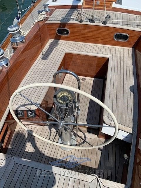 Custom Sciarrelli 47 - Deck View Custom Sciarrelli 47 - Deck View