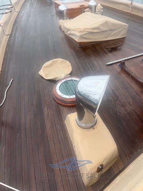 Cantieri di Pisa Bruno Veronese Ketch Tyrsa usato - dettaglio 4