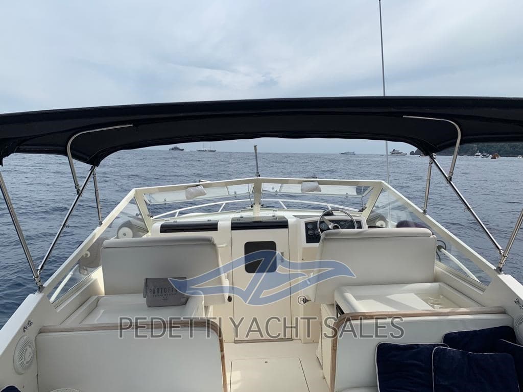 Bertram Yacht 28' Moppie usato - foto hero 5