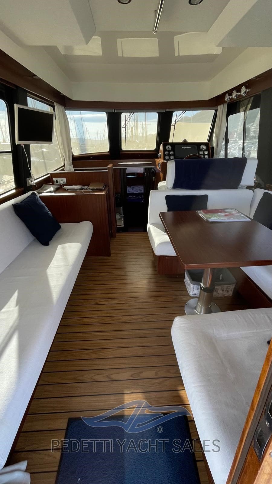 Sasga Yachts Minorchina 42 FLY used - hero image 6