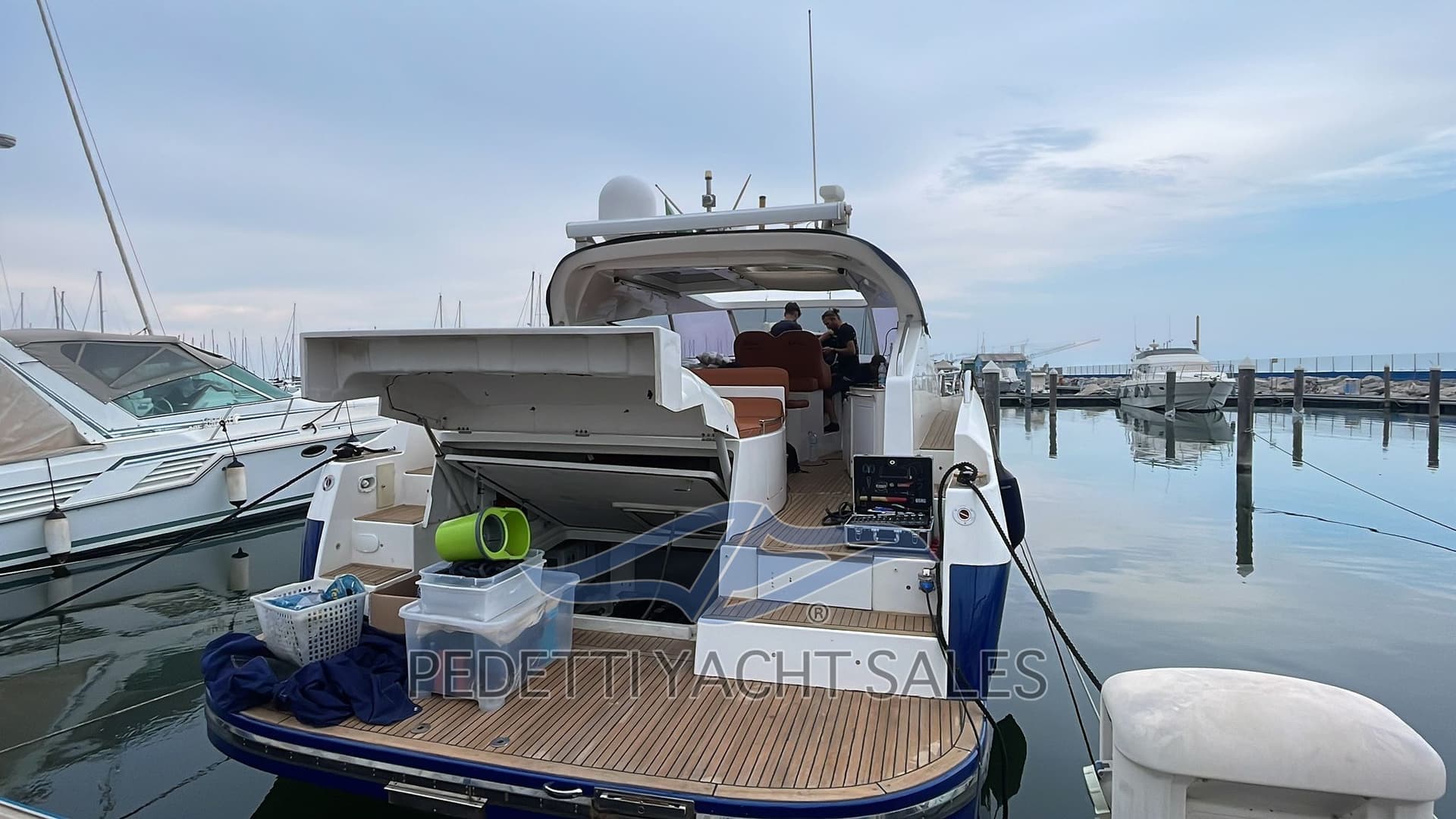 Abbate Bruno Primatist G 46 Aero Top Pininfarina - Detail View 1 Abbate Bruno Primatist G 46 Aero Top Pininfarina - Detail View 1