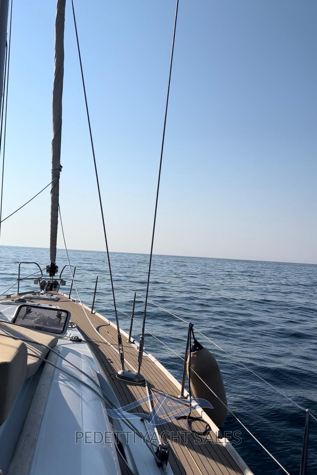 Beneteau Oceanis 50 - Interior View Beneteau Oceanis 50 - Interior View