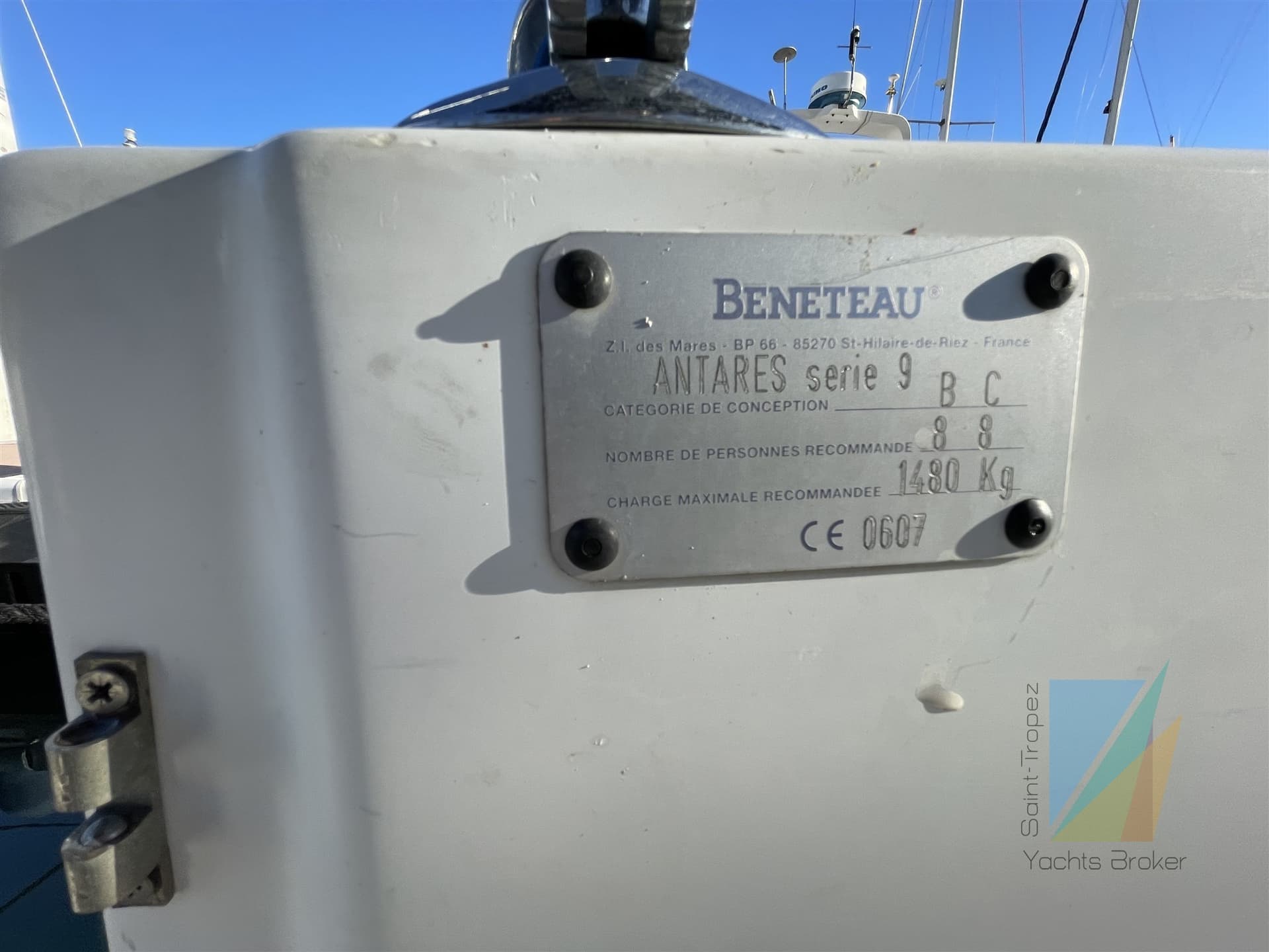 Beneteau ANTARES SERIE 9 usato - foto hero 17