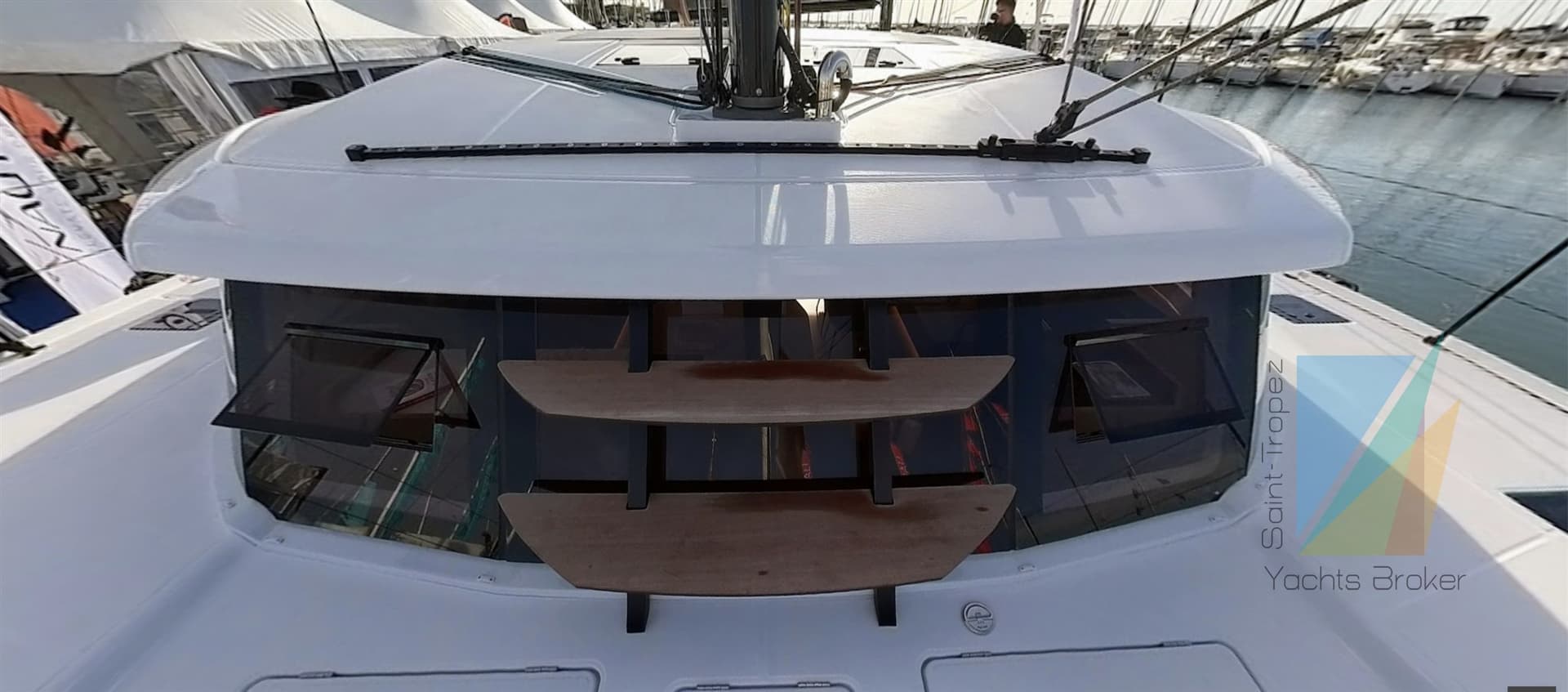 Nautitech Nautitech 48 Open - Deck View Nautitech Nautitech 48 Open - Deck View