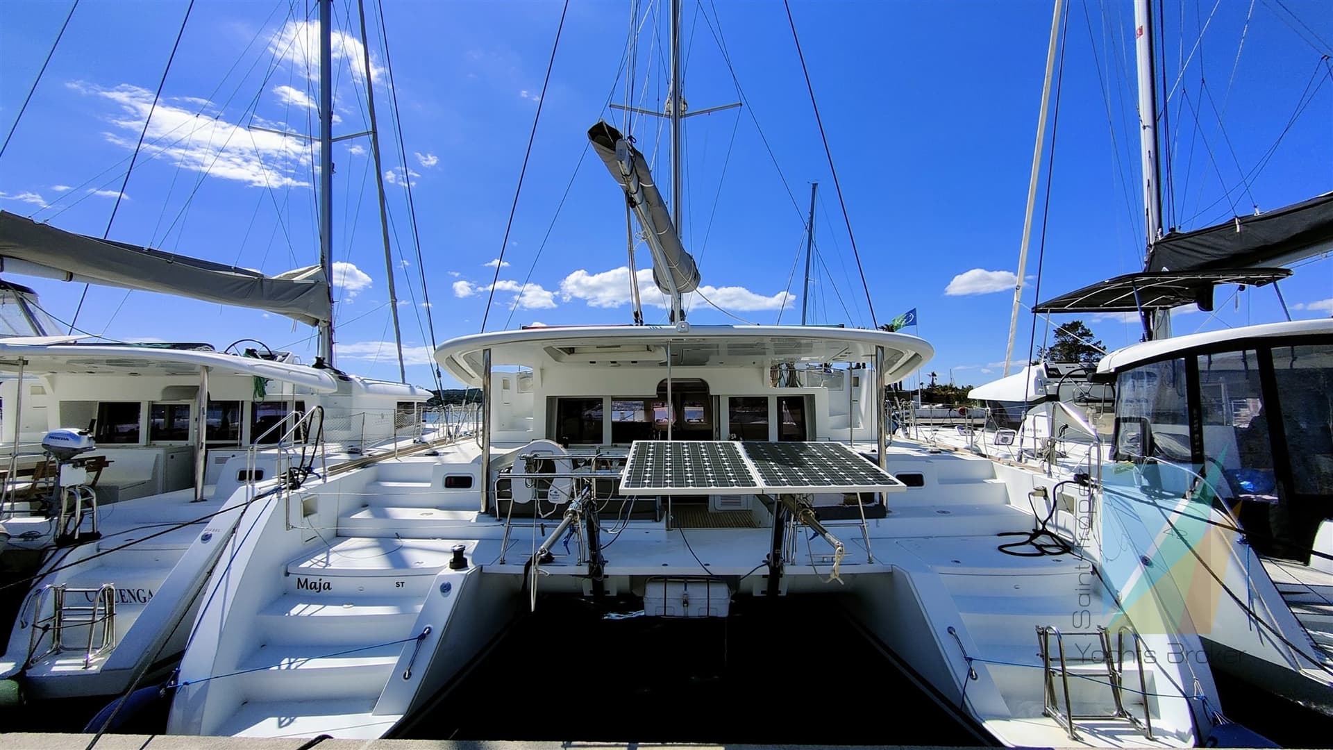 Lagoon Lagoon 450 F - Main View Lagoon Lagoon 450 F - Main View