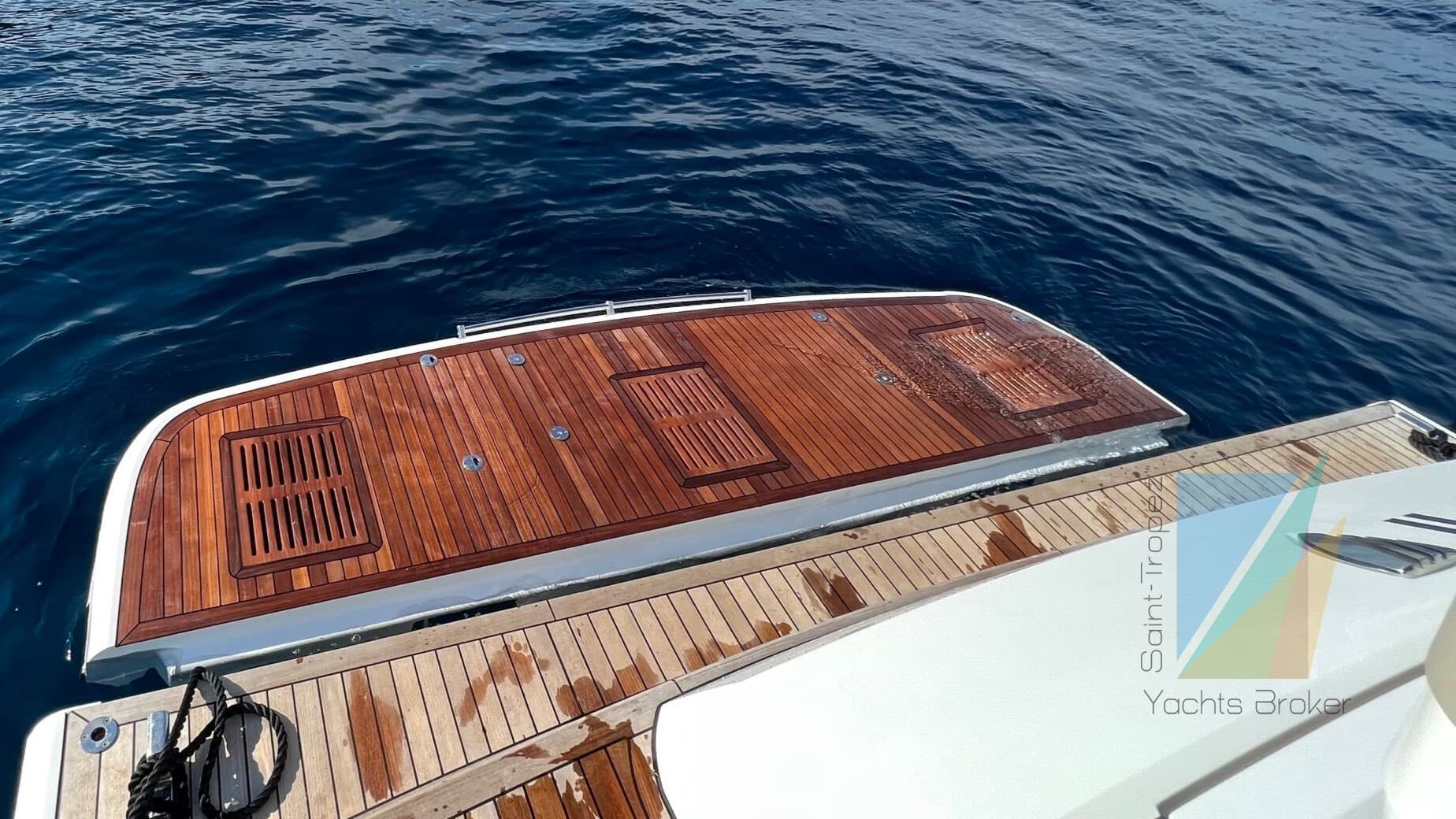 Fairline Targa 50 Gt - Deck View Fairline Targa 50 Gt - Deck View