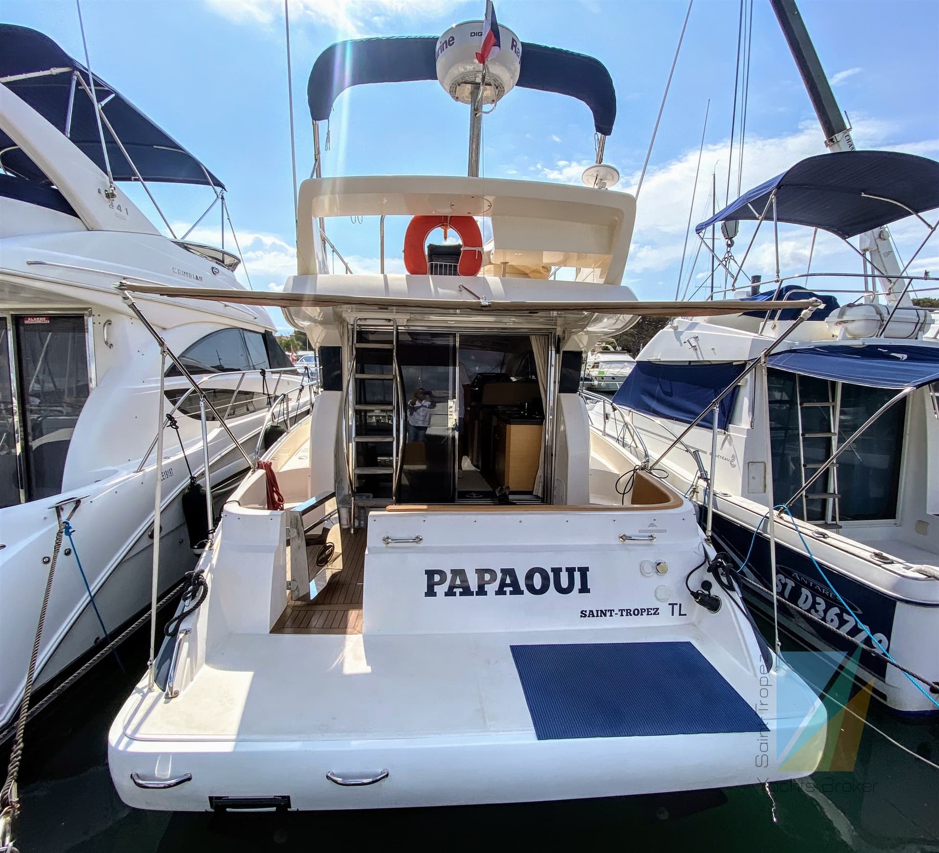 Faeton F 360 Fly - Detail View 1 Faeton F 360 Fly - Detail View 1