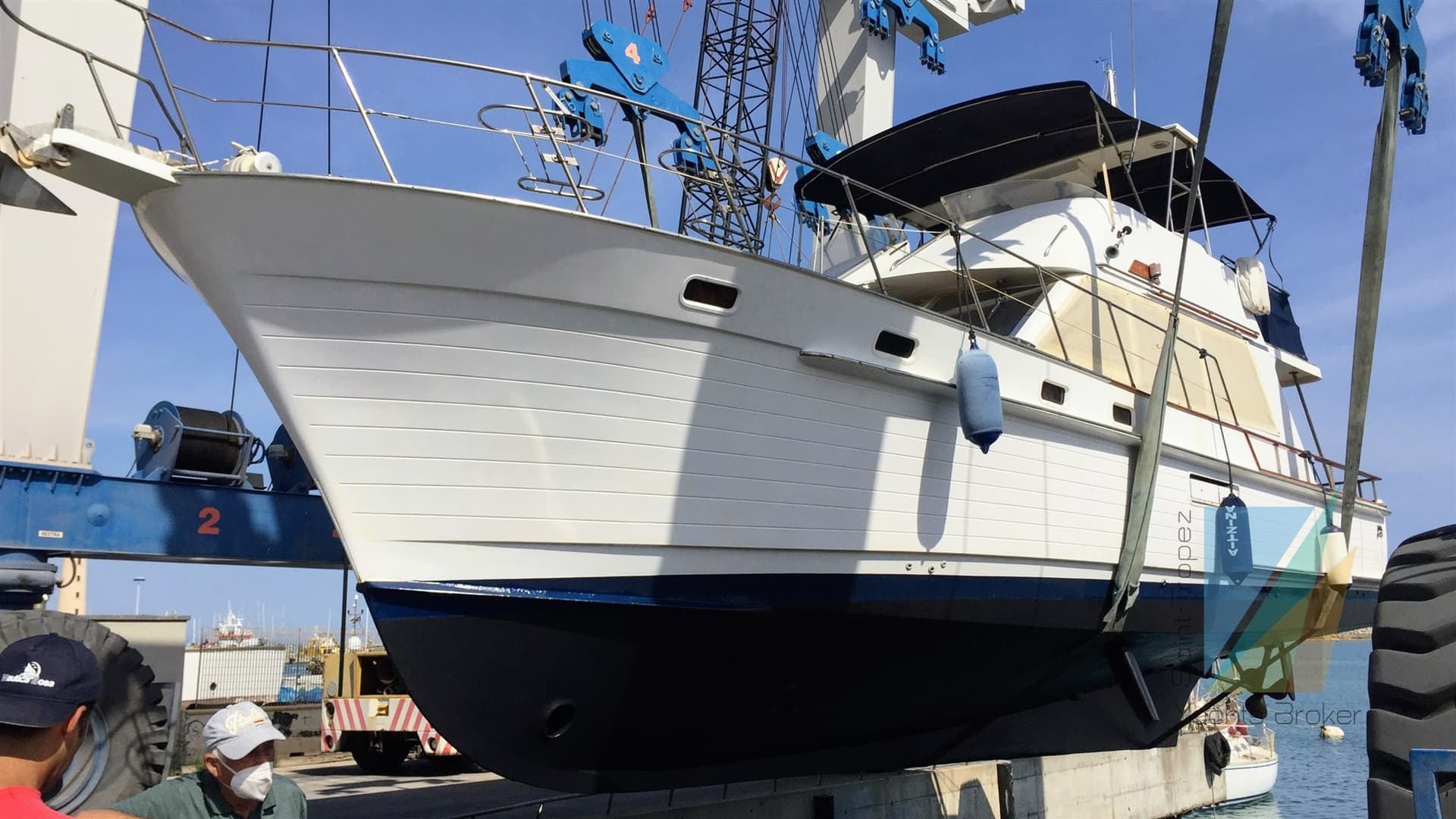 Kong & Halvorsen Island Gipsy 44 - Deck View Kong & Halvorsen Island Gipsy 44 - Deck View