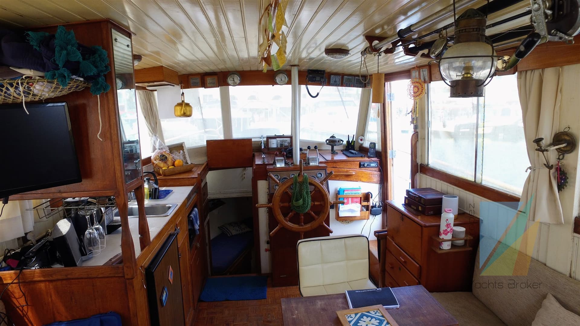 American Marine GRAND BANKS 36 CLassic usato - foto hero 15