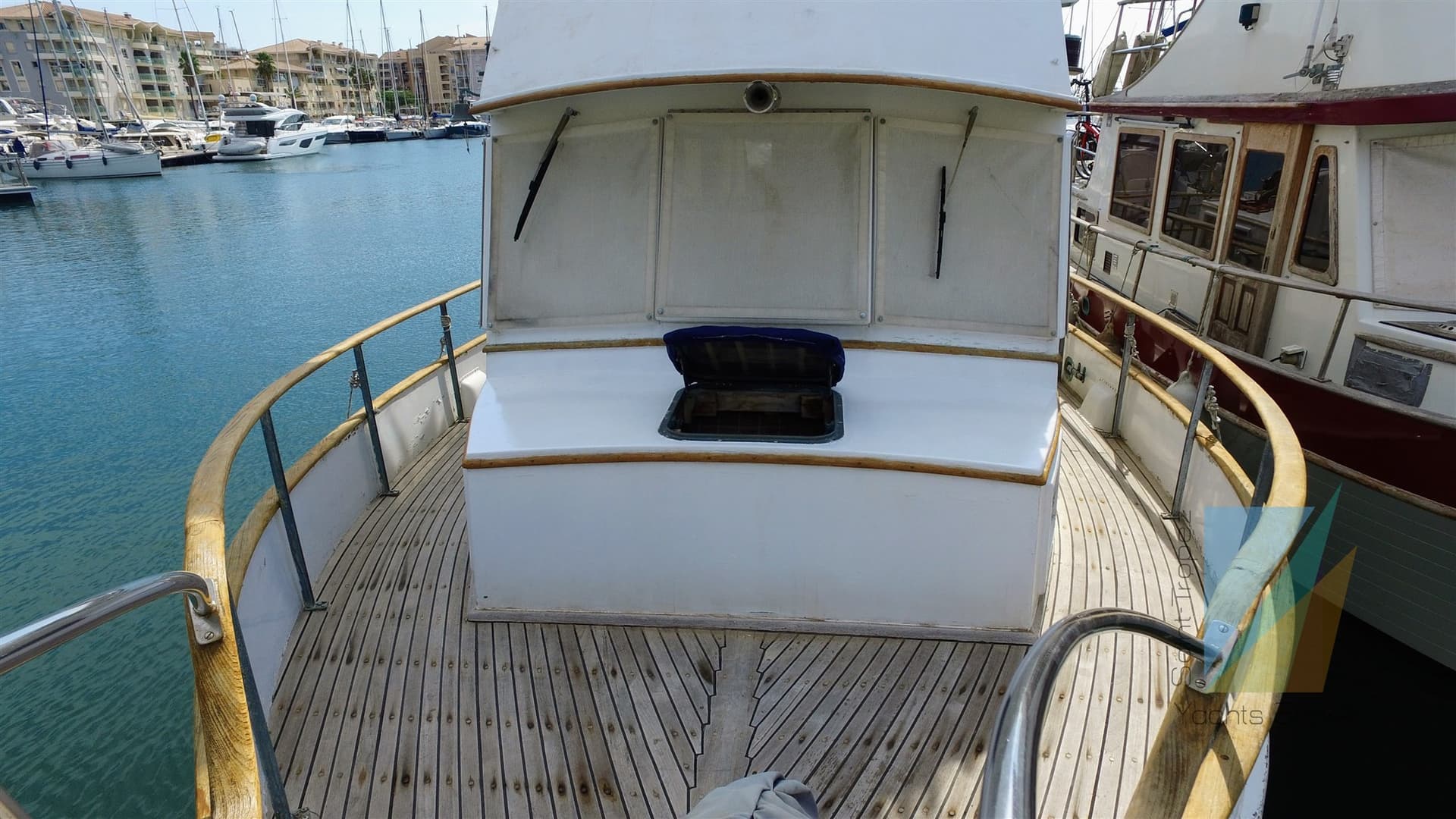 American Marine GRAND BANKS 36 CLassic usato - foto hero 5