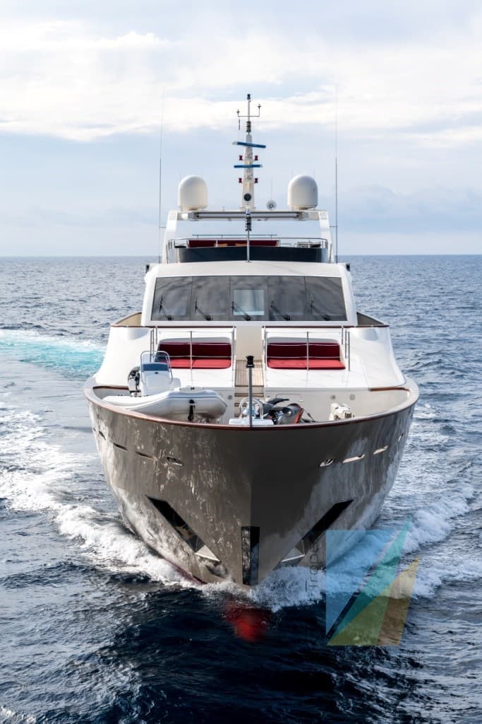 Astondoa 150 Steel - Deck View Astondoa 150 Steel - Deck View