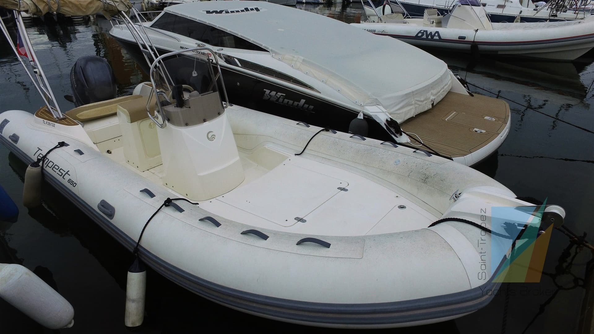 Capelli Tempest 650 - Main View Capelli Tempest 650 - Main View