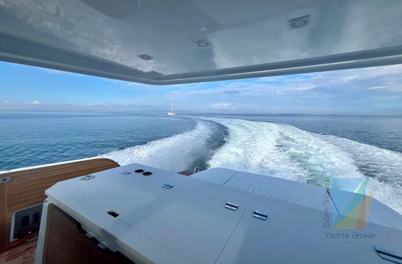 Aventura 38 Sc - Deck View Aventura 38 Sc - Deck View