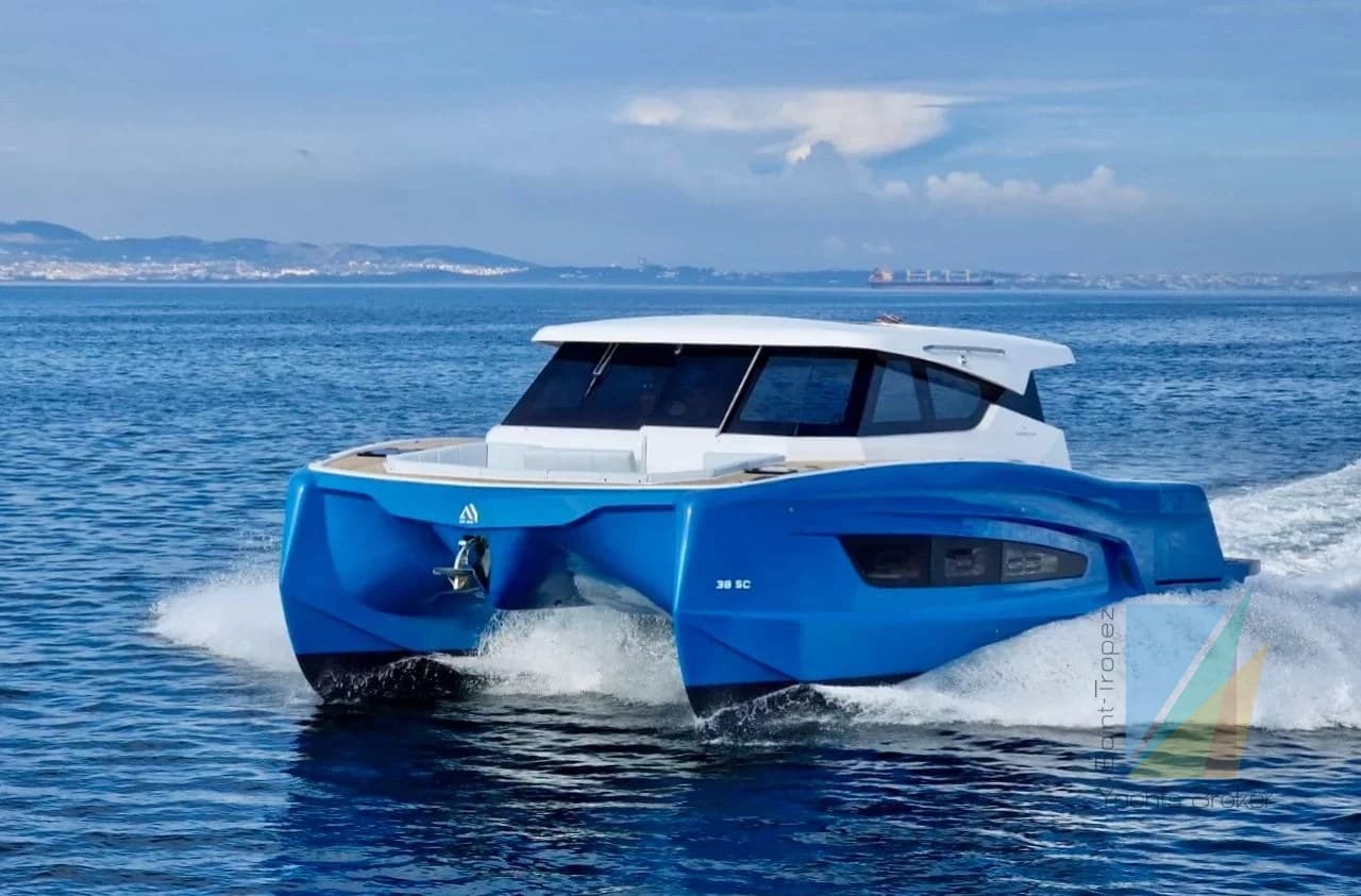 Aventura 38 Sc - Main View Aventura 38 Sc - Main View