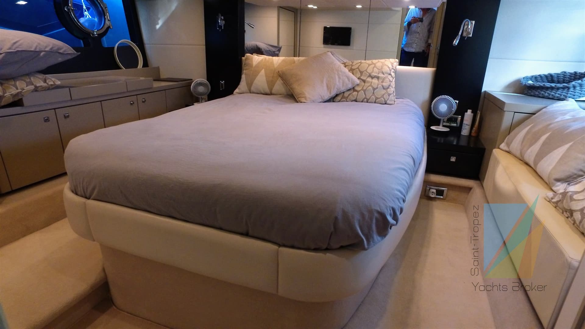 Sunseeker Portofino 48 usato - foto hero 19