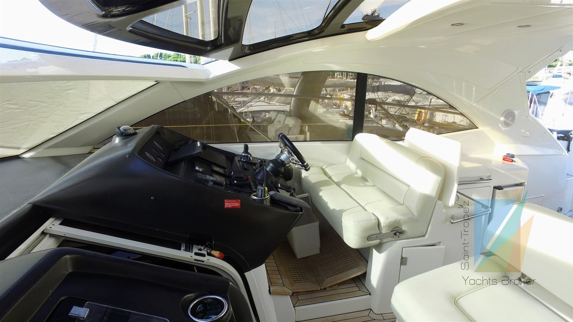 Sunseeker Portofino 48 usato - foto hero 7