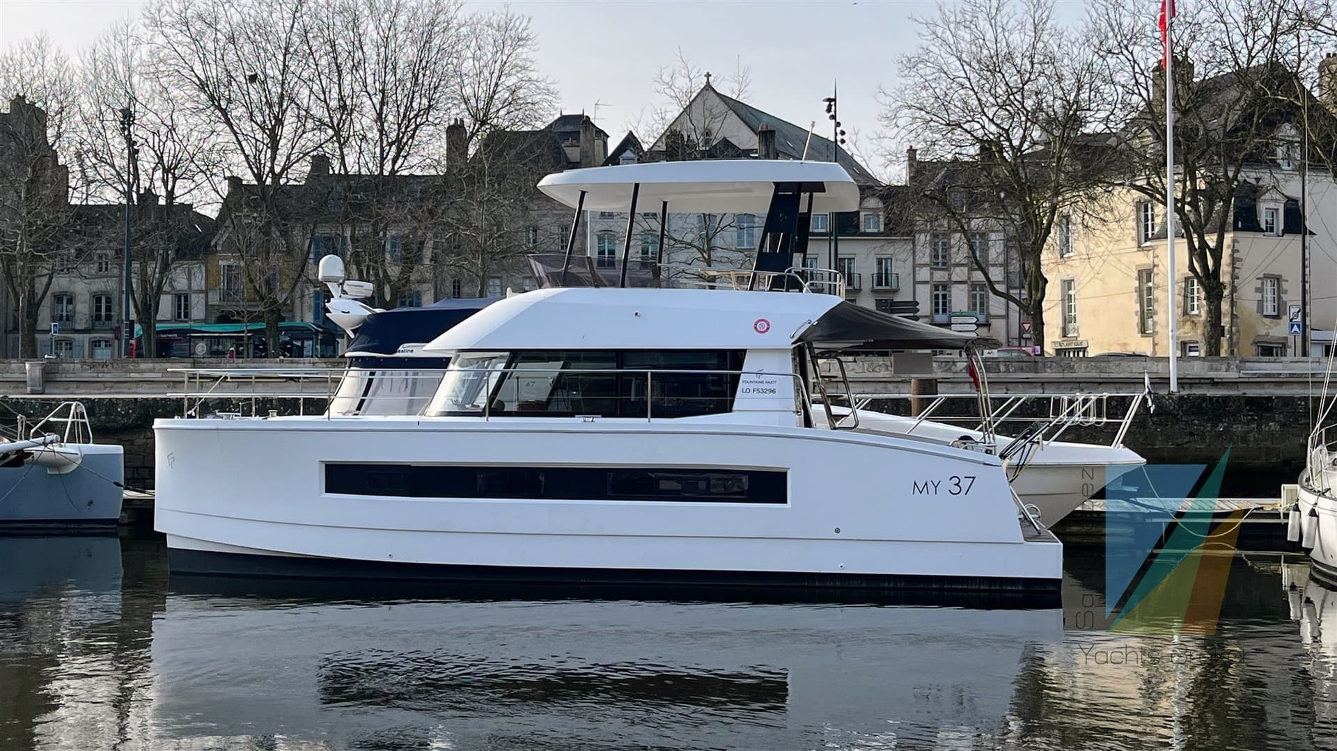 Fountaine Pajot MY 37 usato - foto hero 3