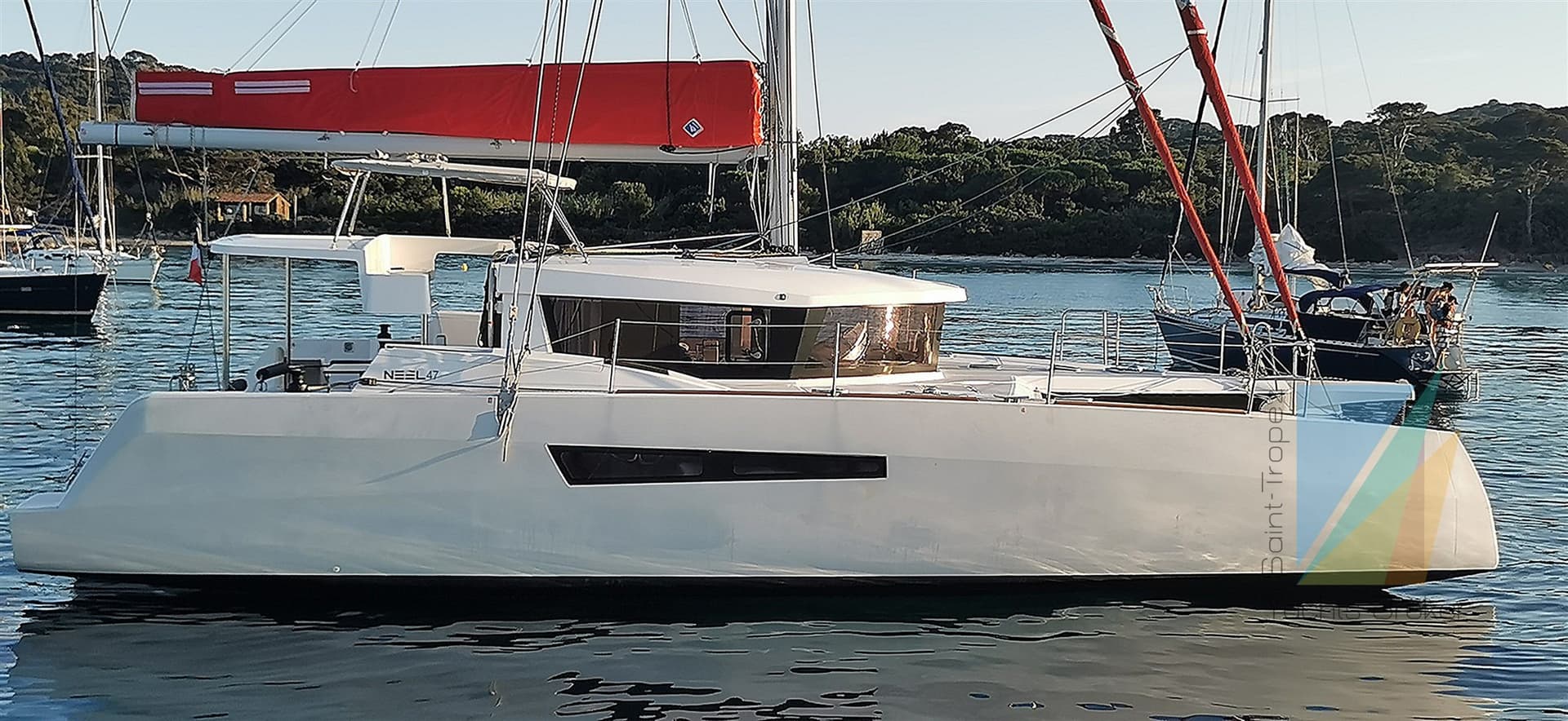 Neel 47 - Detail View 1 Neel 47 - Detail View 1