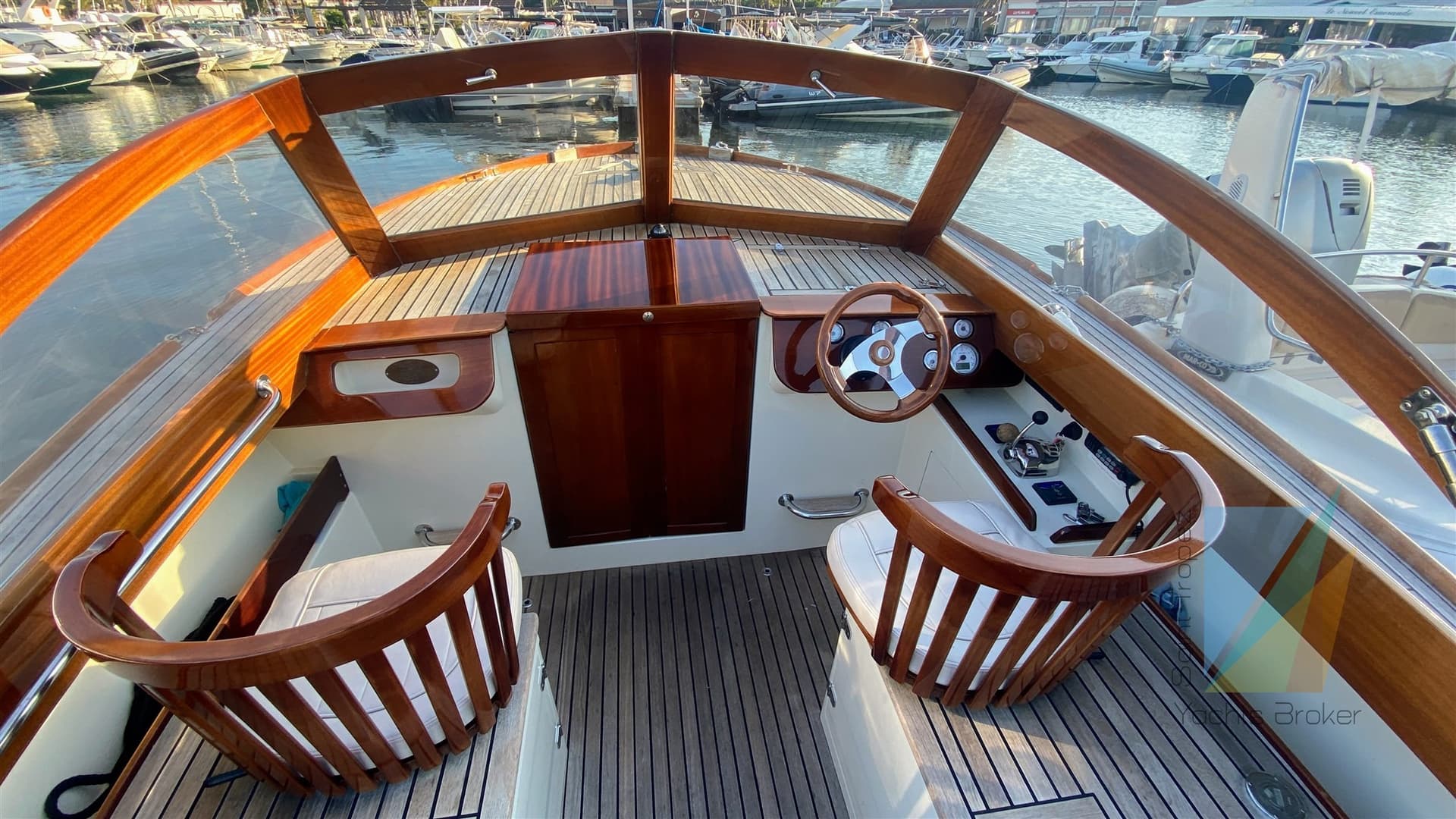 Latitude 46 Lady Scarlett usato - dettaglio 1