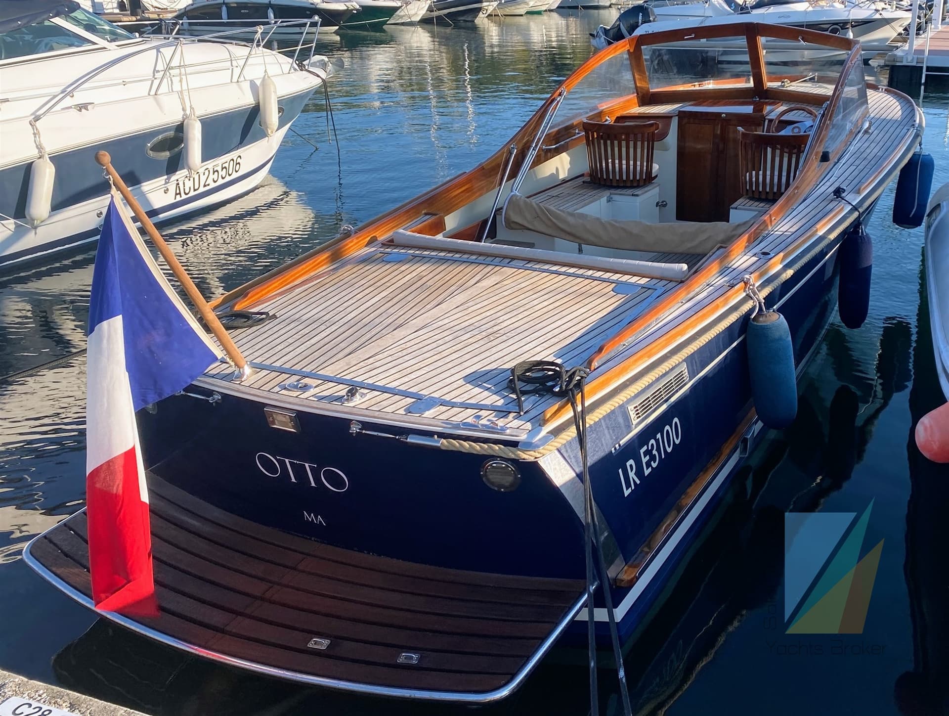 Latitude 46 Lady Scarlett usato - dettaglio 3