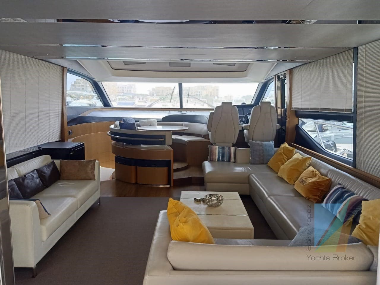 Princess Yachts S72 - Interior View Princess Yachts S72 - Interior View