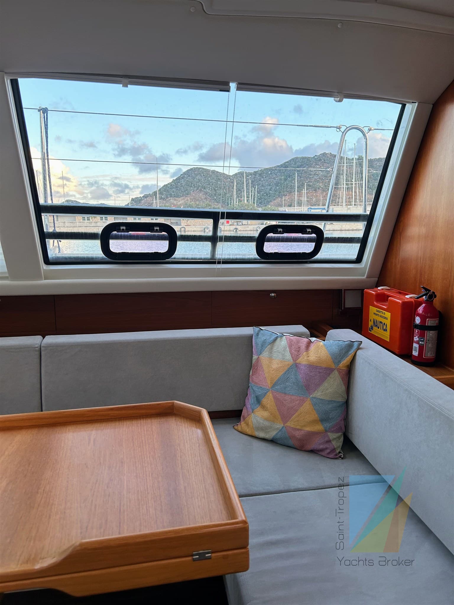 Wauquiez 55 PILOT SALOON usato - foto hero 9