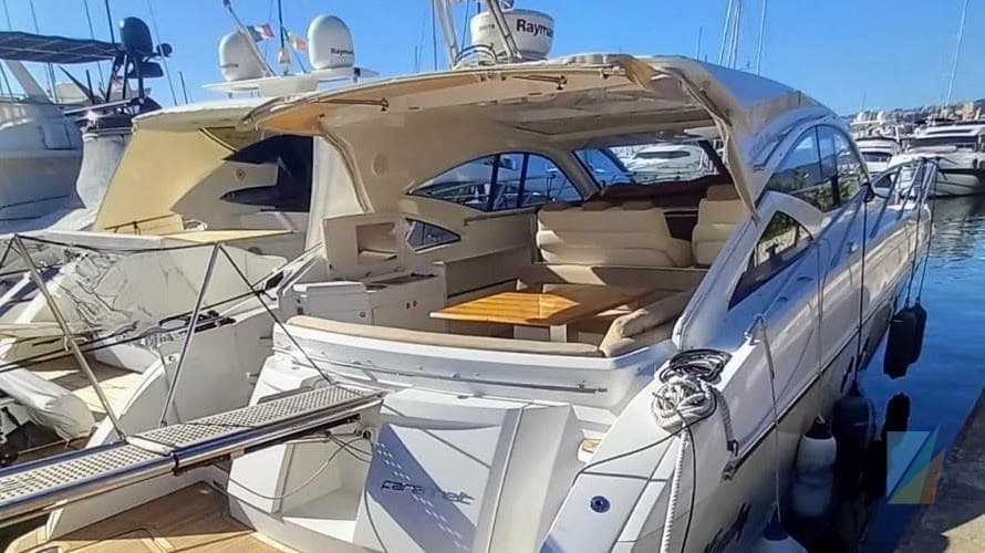 Windy Boats 44 Chinook - Interior View Windy Boats 44 Chinook - Interior View