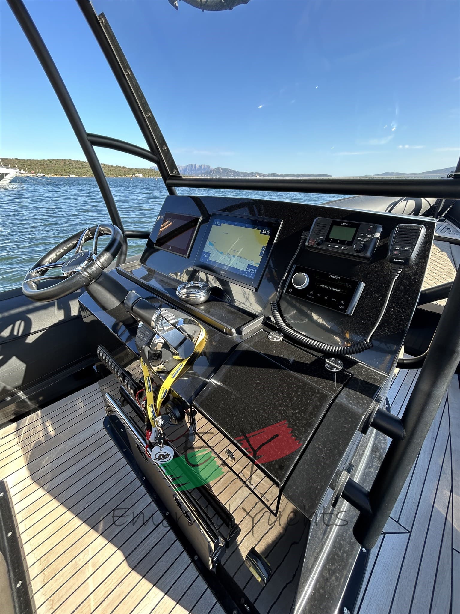 Sea Water Phantom 300 usato - foto hero 11