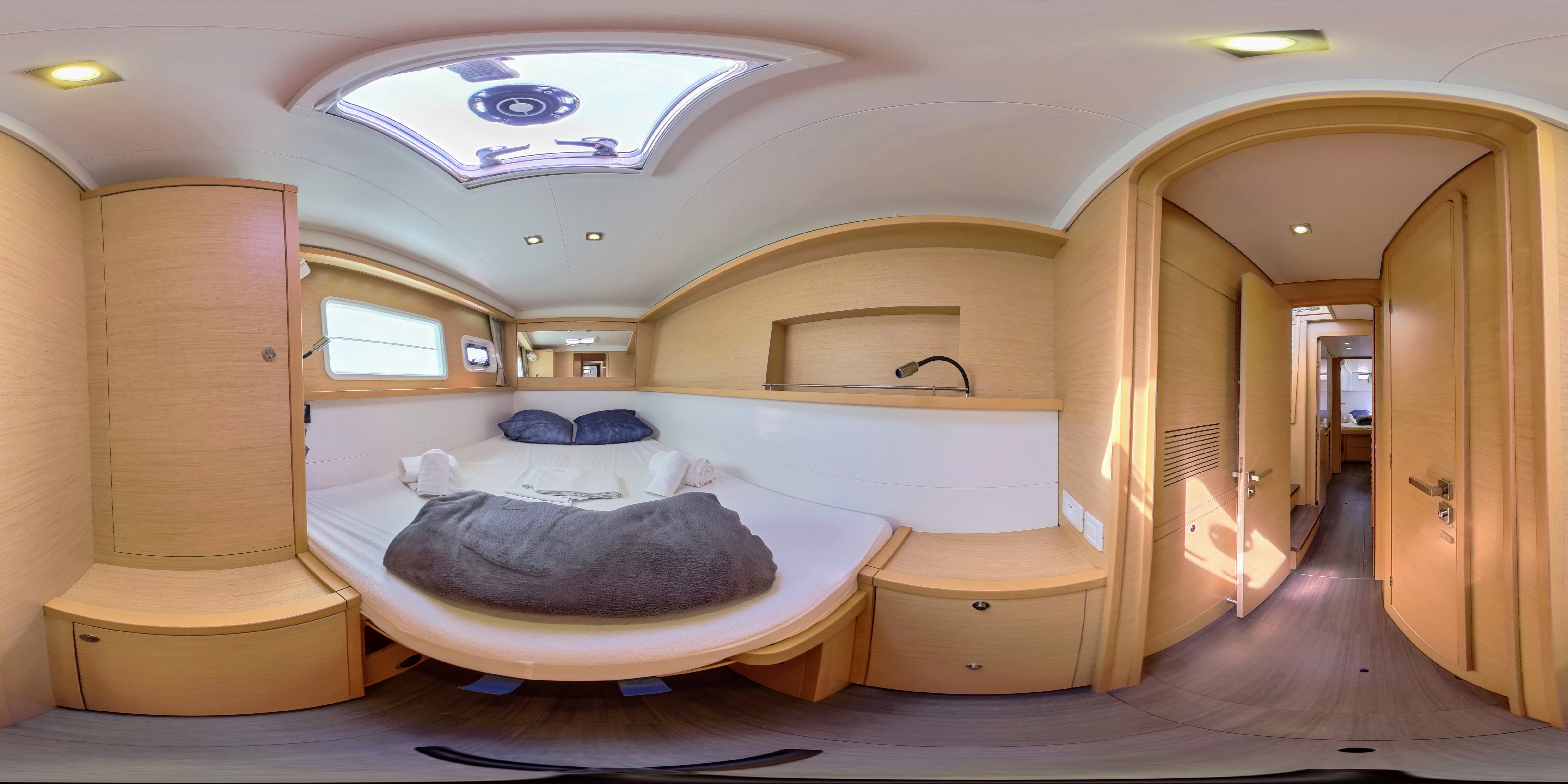 Lagoon Lagoon 450 F usato - foto hero 31