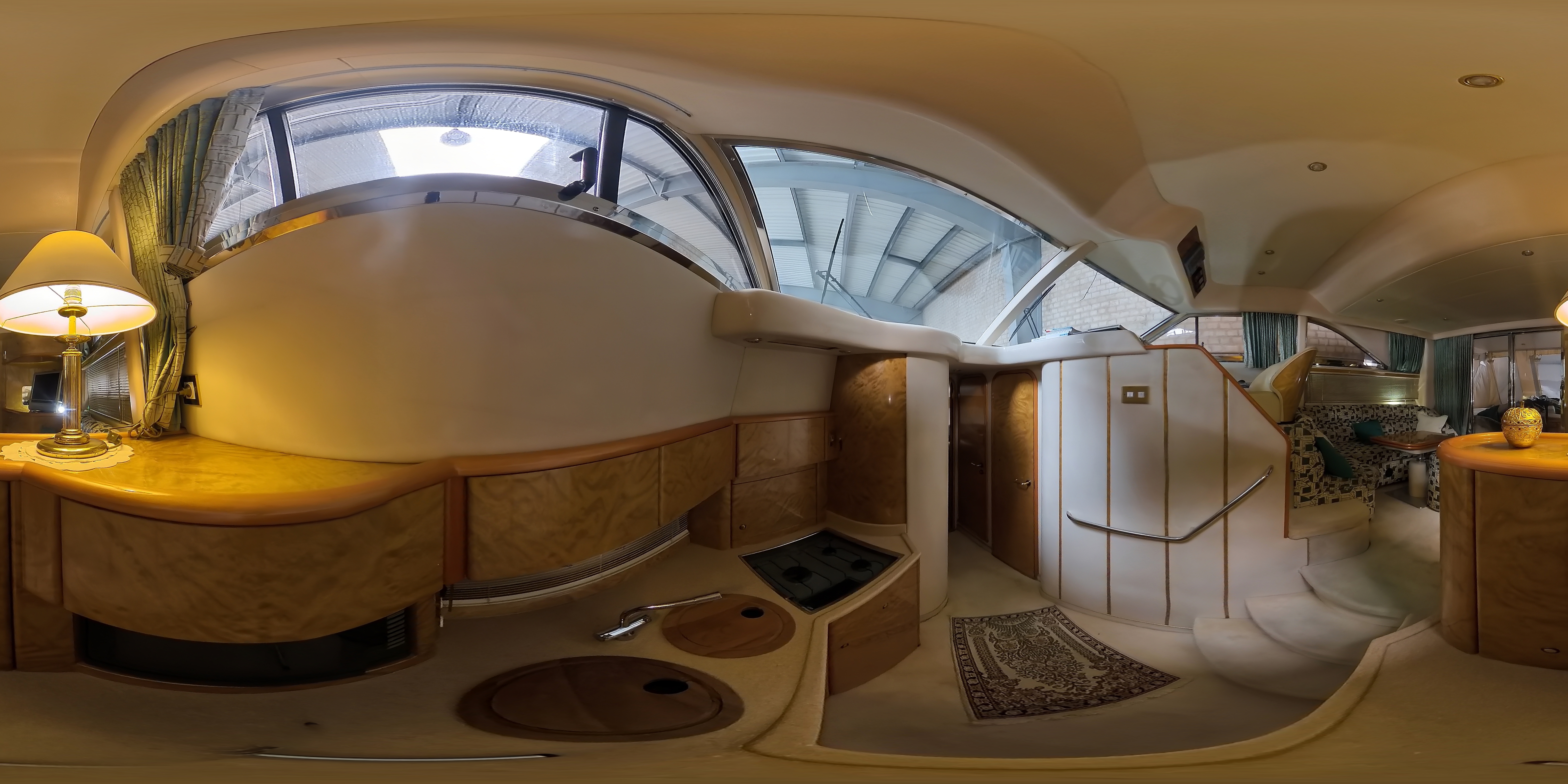 Princess Yachts Princess 420 Fly usato - foto hero 24