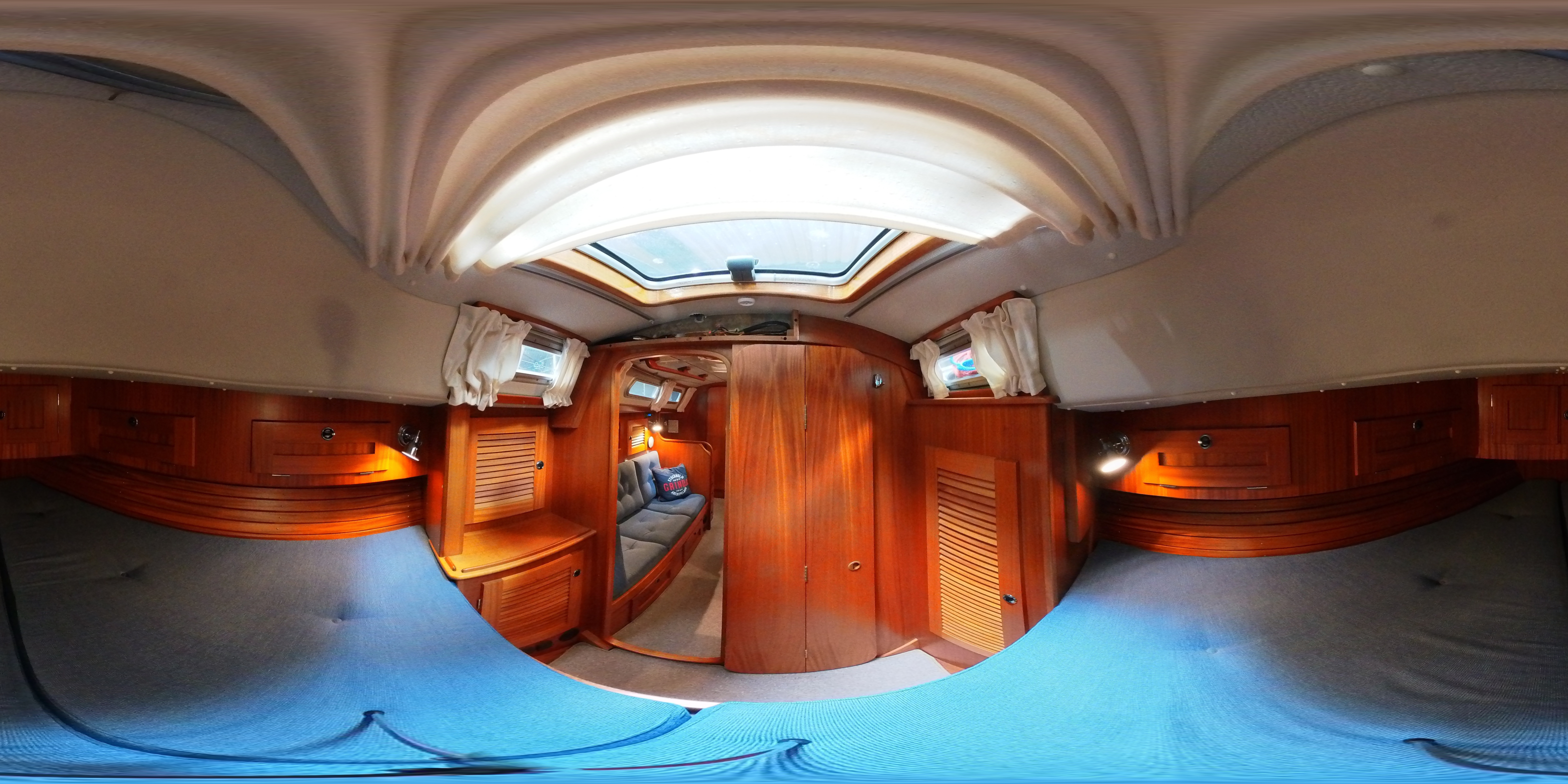 Hallberg Rassy 34 usato - foto hero 24