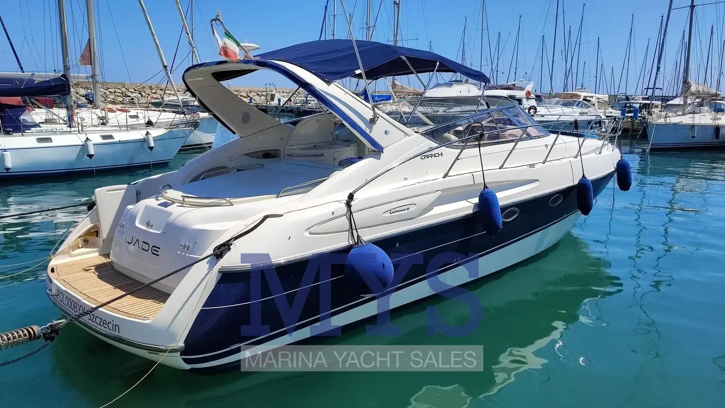 Cranchi Endurance 39 exterior view in the Marina Yacht Sales listing
