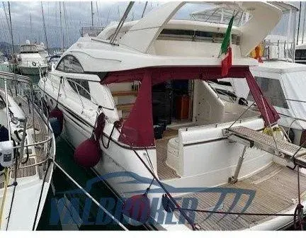 Fairline Phantom 50, exterior photograph 10 of a boat shown in a current listing