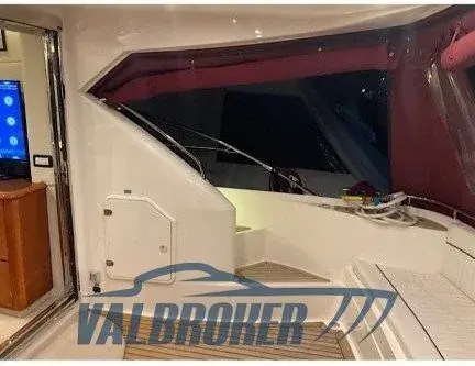 Fairline Phantom 50, exterior photograph 4 of a boat shown in a current listing