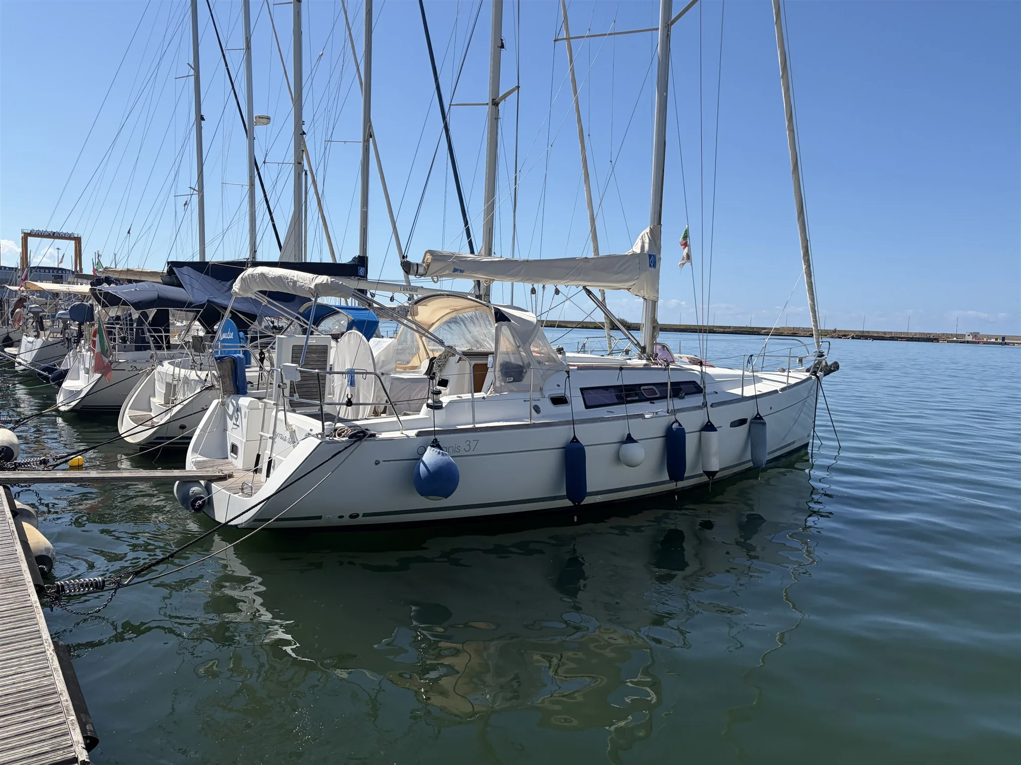 Beneteau OCEANIS 37 gebraucht - Foto 1 Beneteau OCEANIS 37 gebraucht - Foto 1