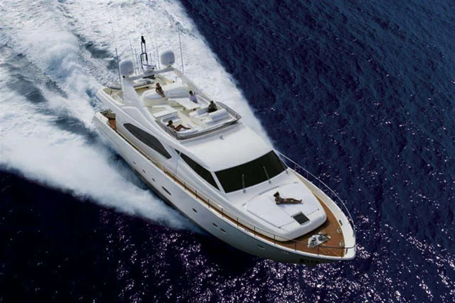 Ferretti Yachts 88’ usato - foto 1