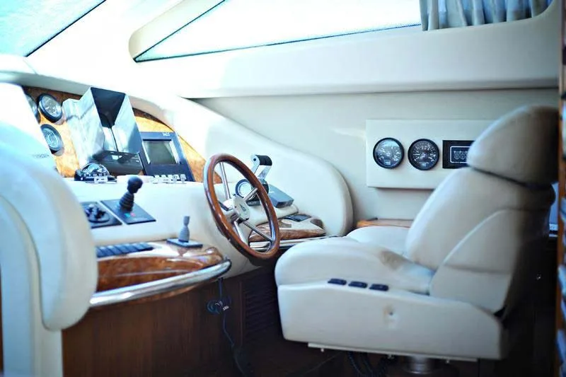 Azimut 74 Solar usato - foto 1