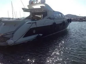 Azimut 68 Hard Top d'occasion - photo 1
